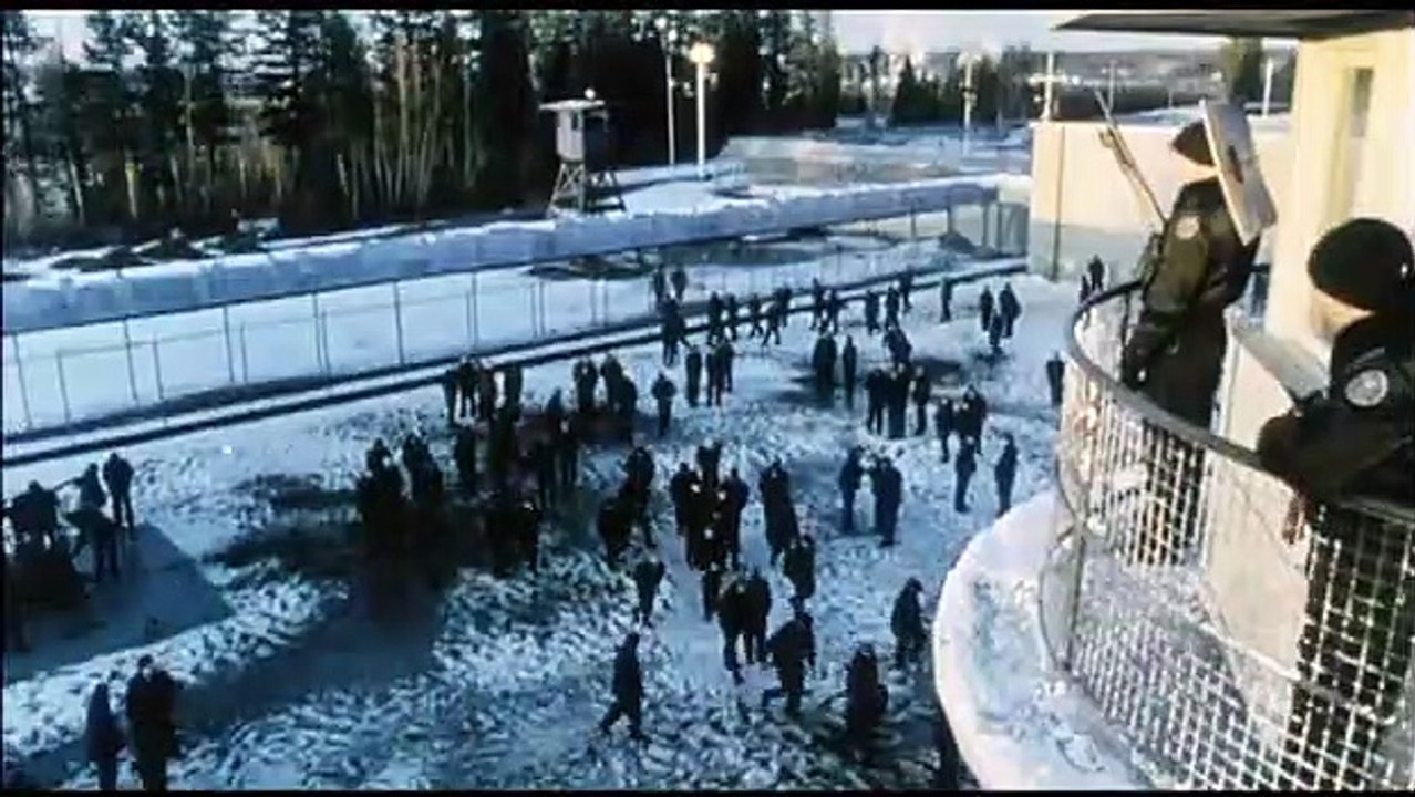 Wild Christmas - Reindeer Games Trailer DF