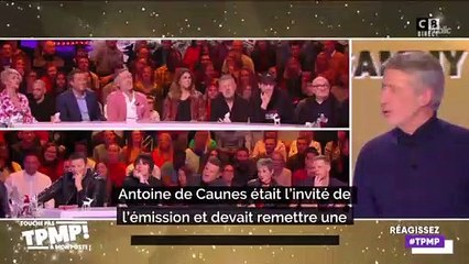 Cyril Hanouna récidive : Il déverse du chocolat sur ses chroniqueurs et enthousiasme les internautes