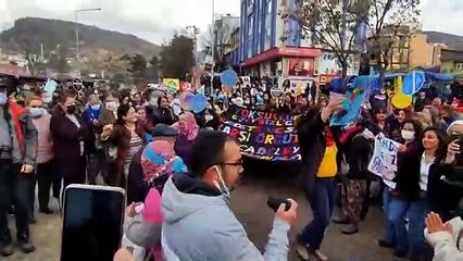 Kadınlar meydanlarda: Bütün yaşam alanlarında kadınlar direniyor