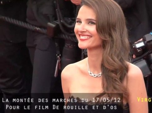 Exclu video : Cannes 2012 : une montée des marches très classe pour Virginie Ledoyen !