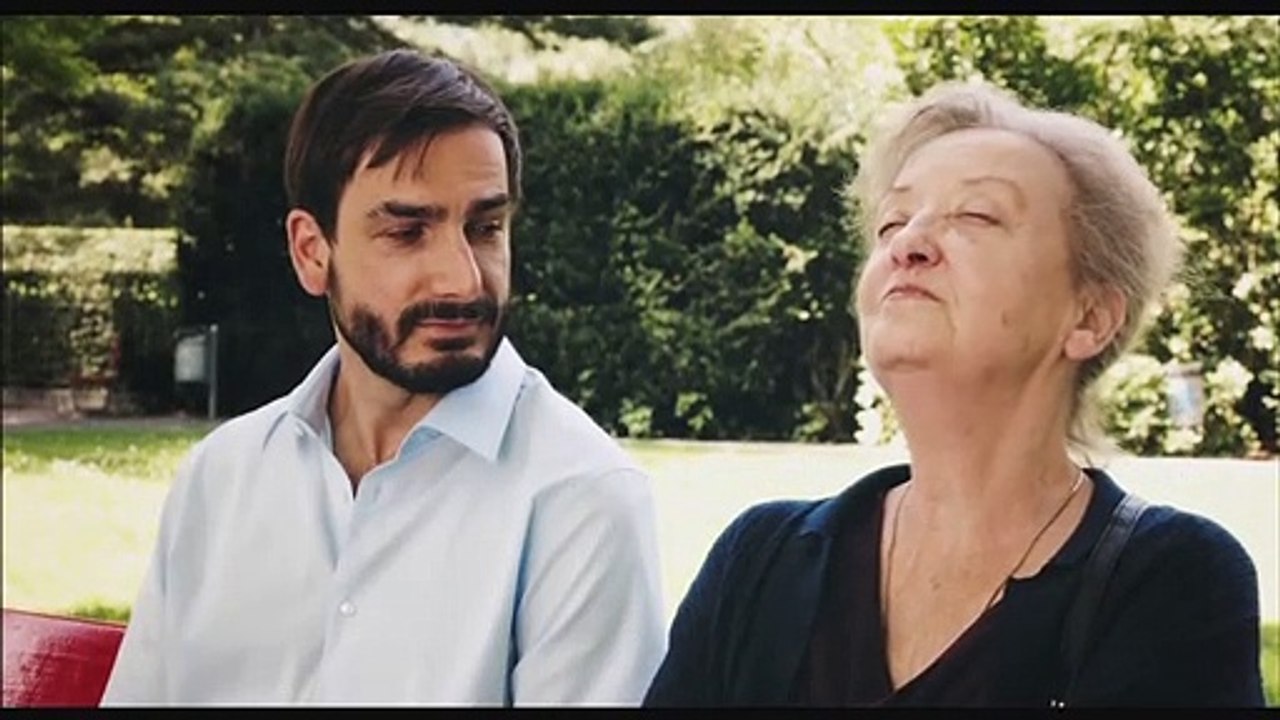 Rosie Trailer (2) OV