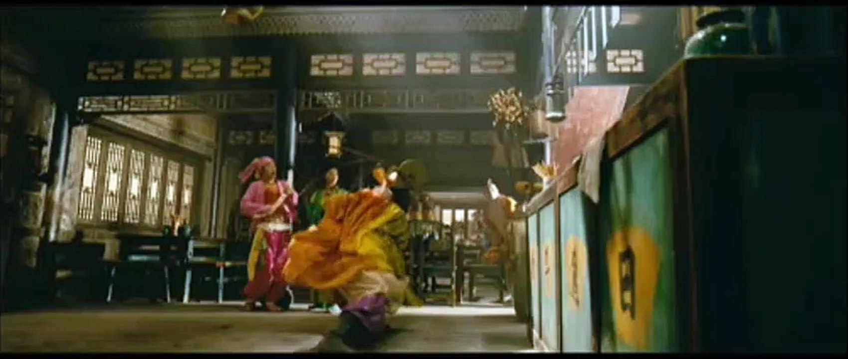 A Woman, a Gun and a Noodleshop Trailer DF