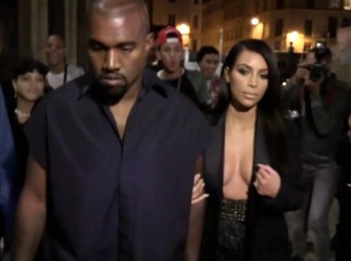 Exclu Vidéo : La frayeur continue pour Kim Kardashian au défilé Lanvin !