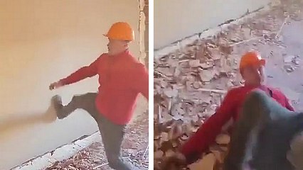 Quand un ouvrier casse un mur