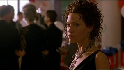 Slow Burn - Verführerische Falle Trailer OV