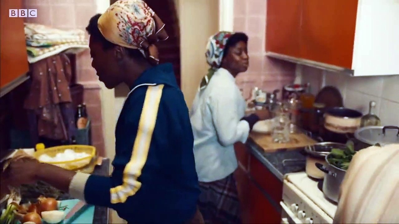 Small Axe Tráiler VO