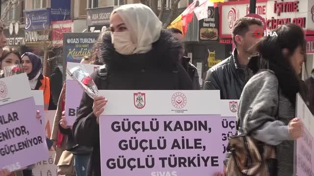 Sivas'ta 8 Mart Dünya Kadınlar Günü dolayısıyla yürüyüş düzenlendi