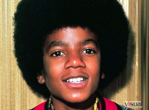 Exclu vidéo :10 ans de Public : la mort du roi de la pop, Michael Jackson !