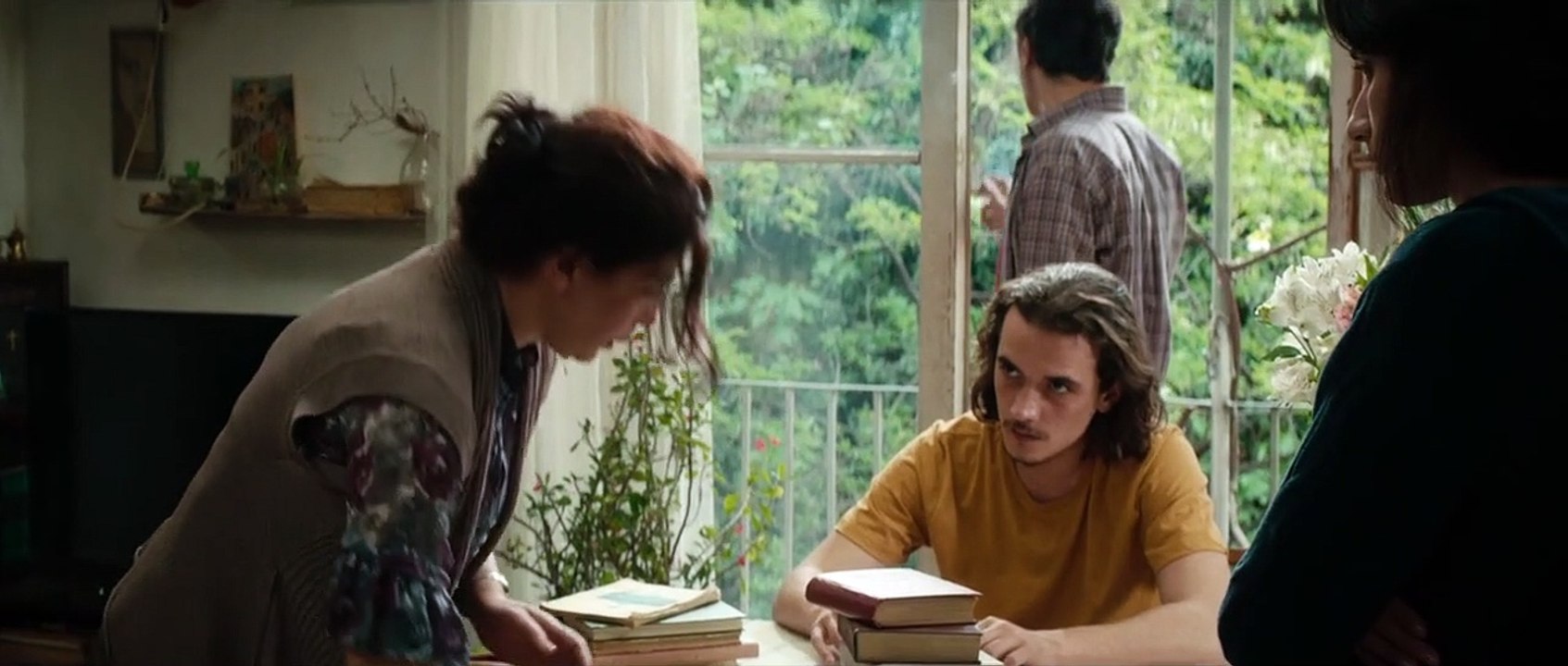 Meine glückliche Familie Trailer DF