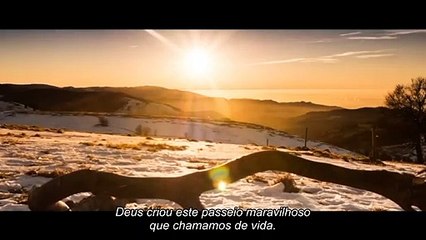 Nos Caminhos de Deus Trailer Legendado