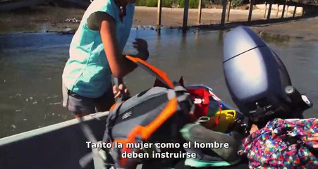 Una luz en la oscuridad Tráiler