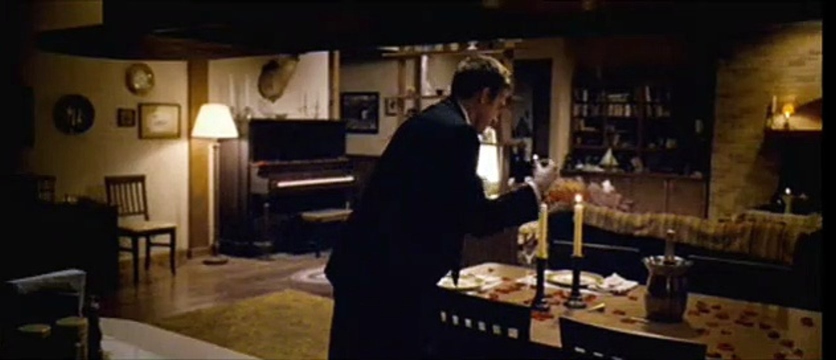 The Strangers Trailer (2) DF - video Dailymotion