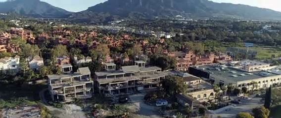 Hombre muerto no sabe vivir Trailer