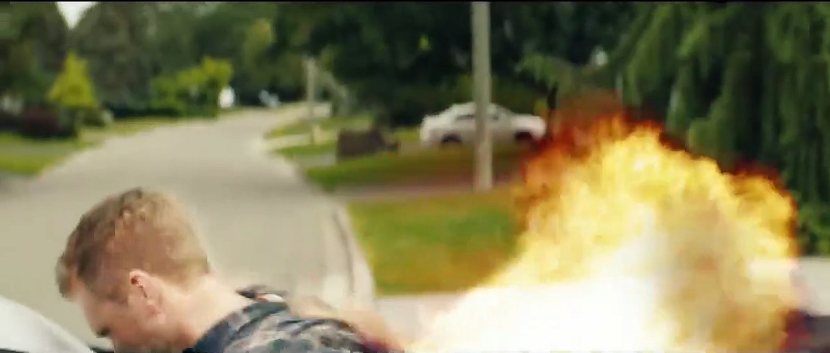 Code 8 - Renegados Trailer (2) Original