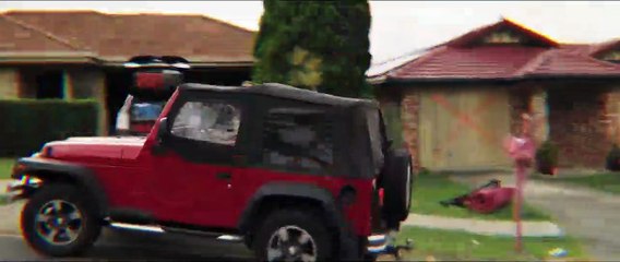 De amor y monstruos - Tráiler VO