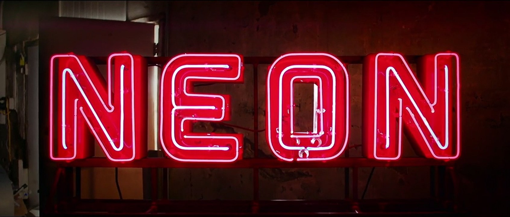 Pig Tráiler VO