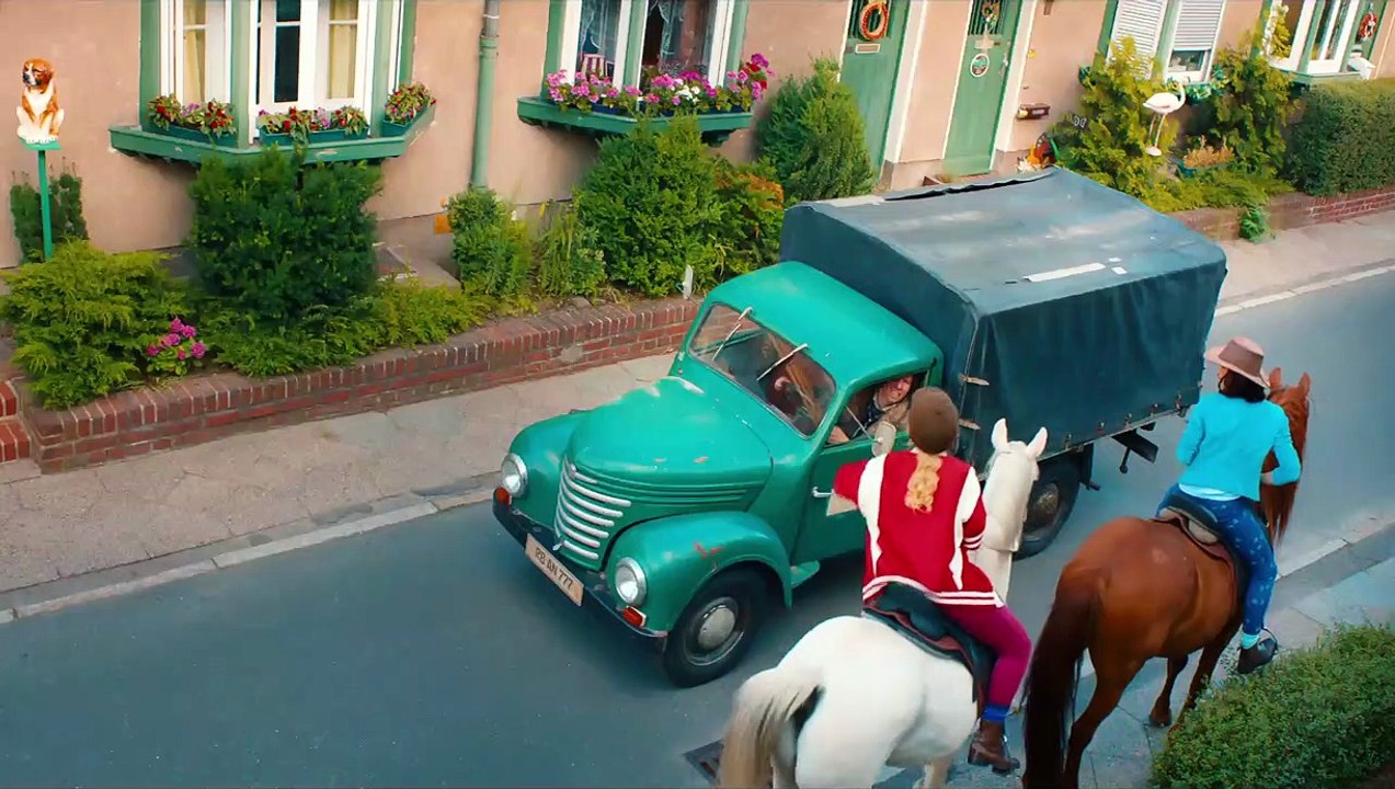 Bibi & Tina 2 - Voll verhext Trailer (2) DF