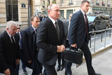 من هم حراس بوتين الأوفياء؟