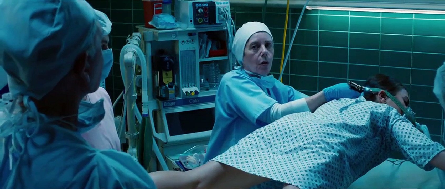 Jupiter Ascending Trailer (4) DF