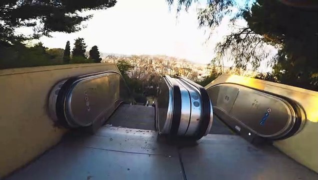 Descending Escalators Excellently