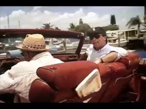 Um Homem à Beira de um Ataque de Nervos Trailer Original