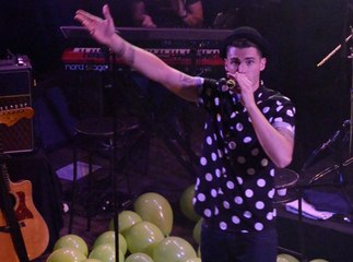 Exclu Vidéo : Le showcase privé de Baptiste Giabiconi : Public y était !