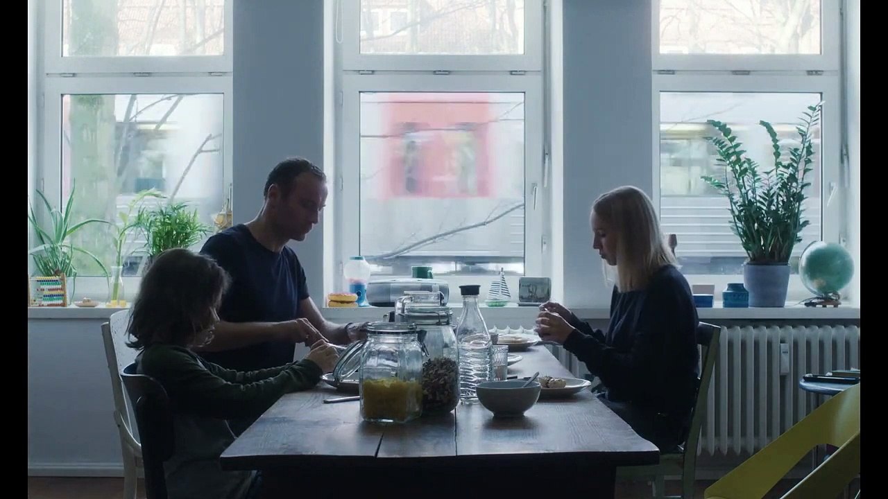 Fatores Humanos Trailer Original