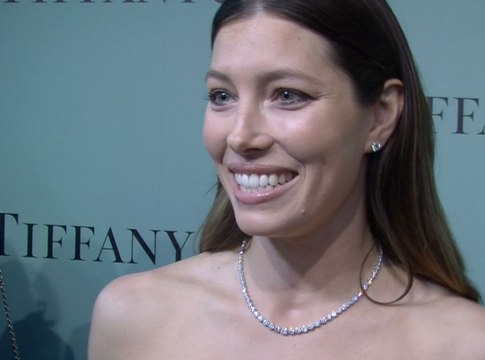 Exclu Vidéo : Jessica Biel : Mon plus beau diamant ? C'est mon mari qui me l'a offert !