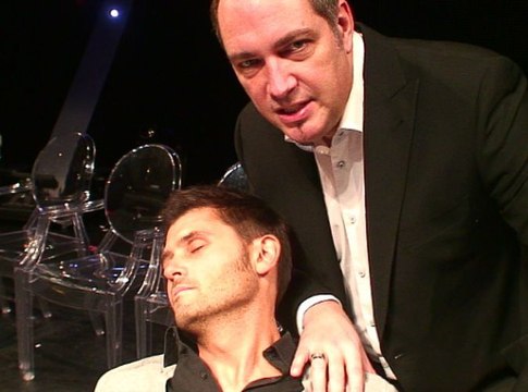 Exclu vidéo : Messmer hypnotise Christophe Beaugrand : Il a pris possession de moi en quelques secondes !