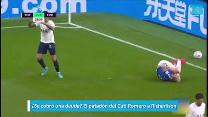 El patadón del Cuti Romero a Richarlison