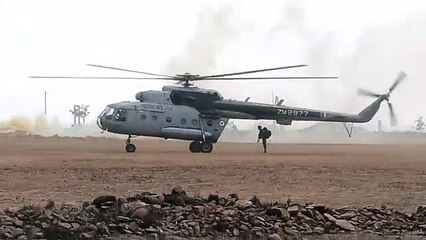 वीडियो में देखिए पलक झपकते ही कैसे मोर्चे पर डटते हैं सेना के जवान