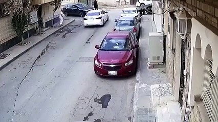 Attempted kidnapping of a child in a neighborhood