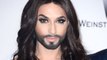 Exclu Vidéo : Tous les regards braqués sur Conchita Wurst à la soirée de l'amfAR à Cannes ! In ou out ?