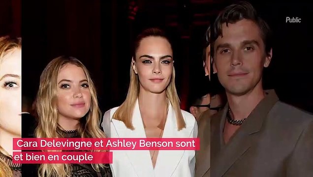 Cara Delevingne et Ashley Benson officialisent leur couple en s'embrassant