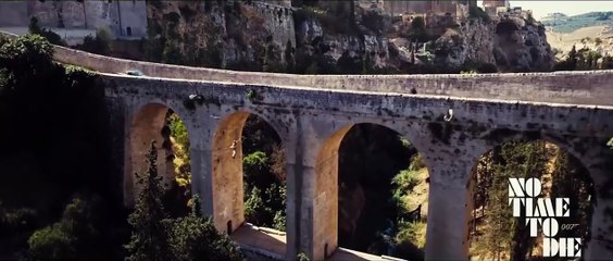 Avance de &#039;Sin tiempo para morir&#039; - &#039;Bond is Back&#039;