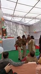 महिला दिवस पर महिला पुलिकर्मियों ने जमकर लगाए ठुमके