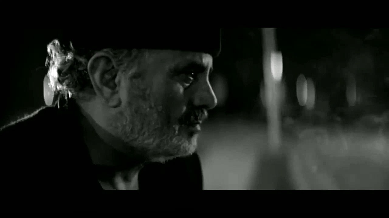 A Girl Walks Home Alone At Night Teaser OV