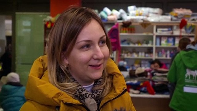 8-го марта украинские женщины бегут от военных действий на родине