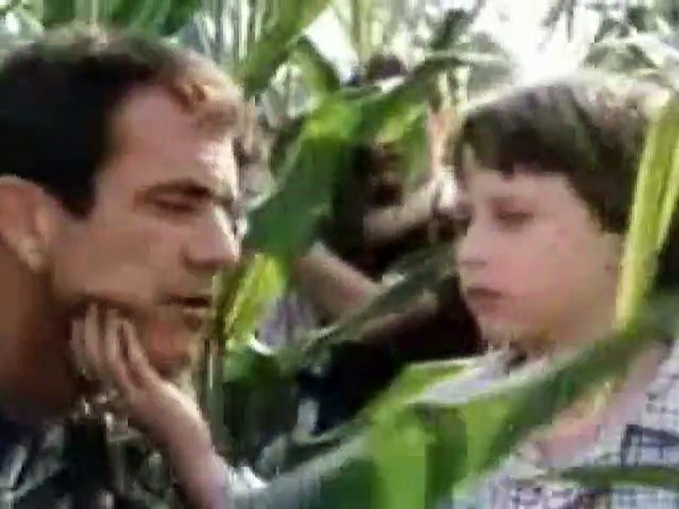 Signs - Zeichen Trailer DF