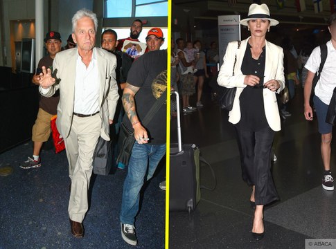 Exclu Vidéo : Catherine Zeta-Jones et Michael Douglas : après les vacances Californiennes, retour à New York