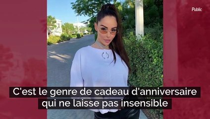 Nabilla s'affiche en bikini sur Instagram, ses fans sous le charme