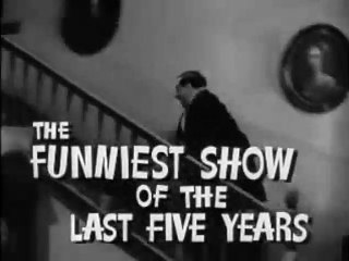 Arsen und Spitzenhäubchen Trailer OV