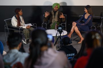 Satinder Sartaaj visits Birmingham City University