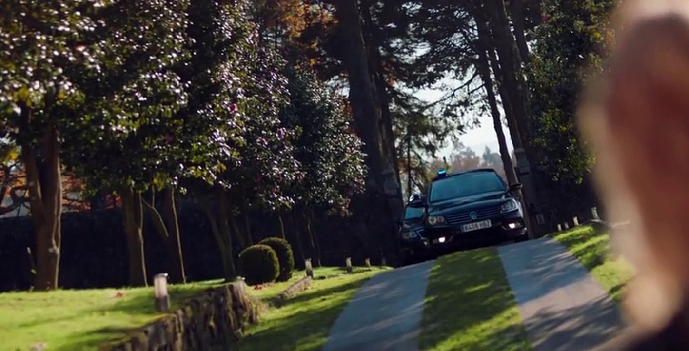 Unauthorized Living S01 E13