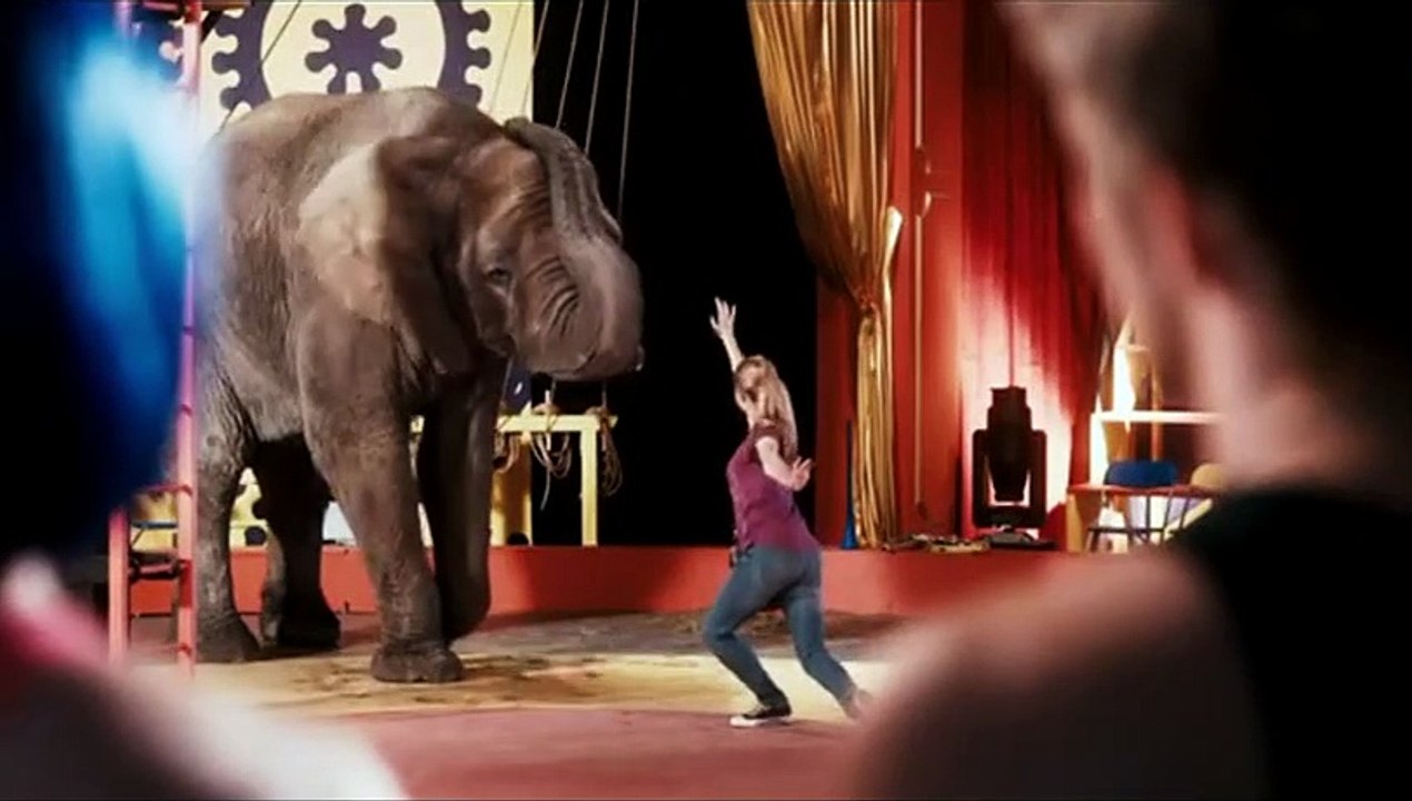 Sophie & Shiba Trailer DF