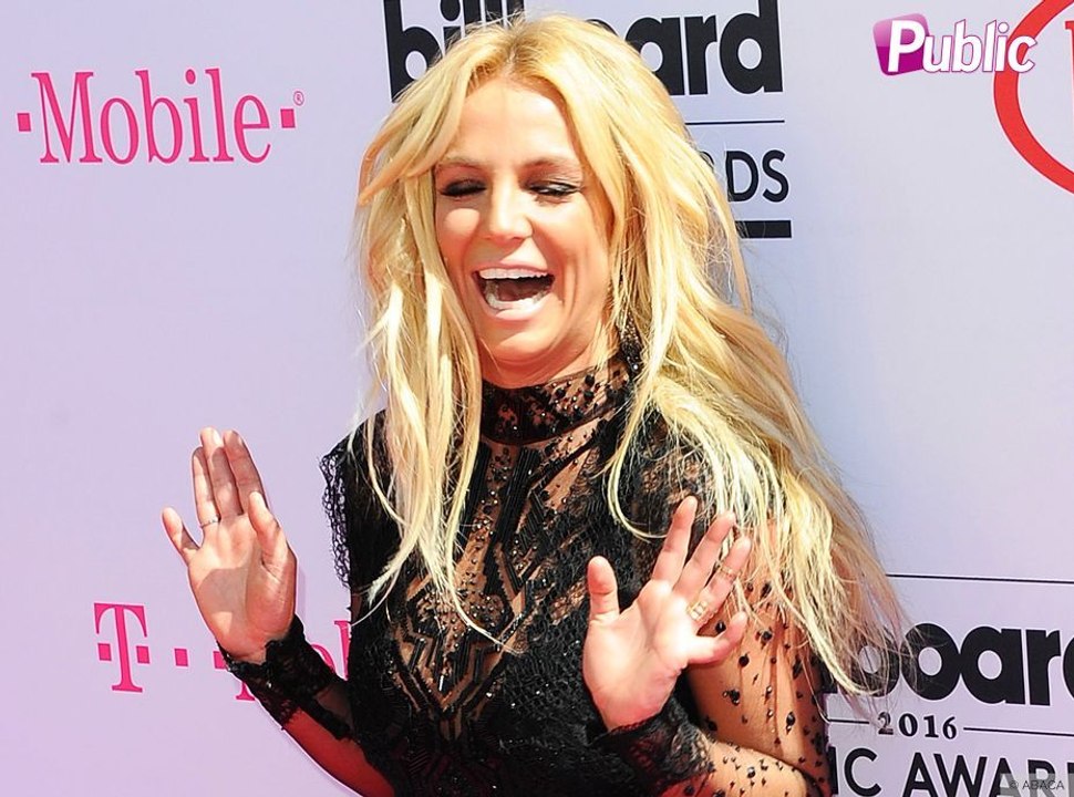 Britney Spears : La reine du playback a encore frappé !