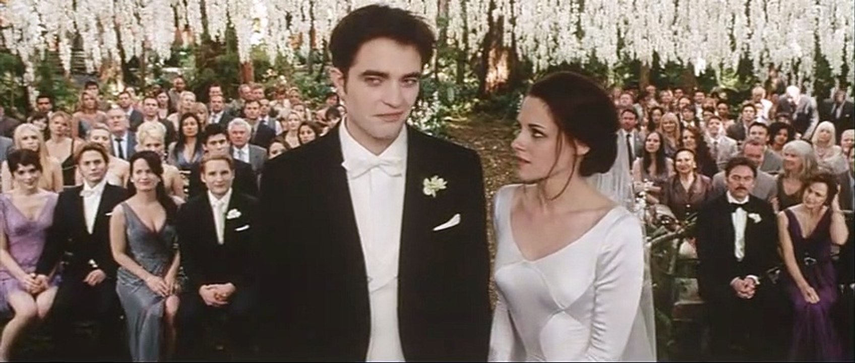 Twilight 4: Breaking Dawn - Bis(s) zum Ende der Nacht (Teil 1) Videoclip (3) DF