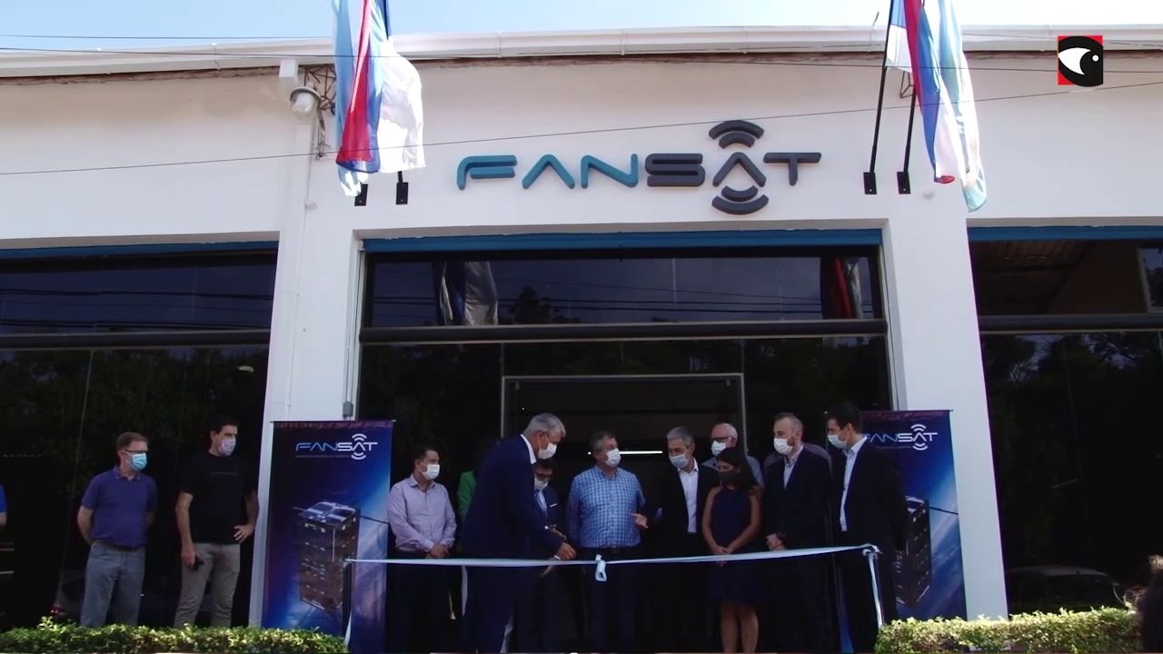 Inauguraron el programa de tecnología satelital FanSAT
