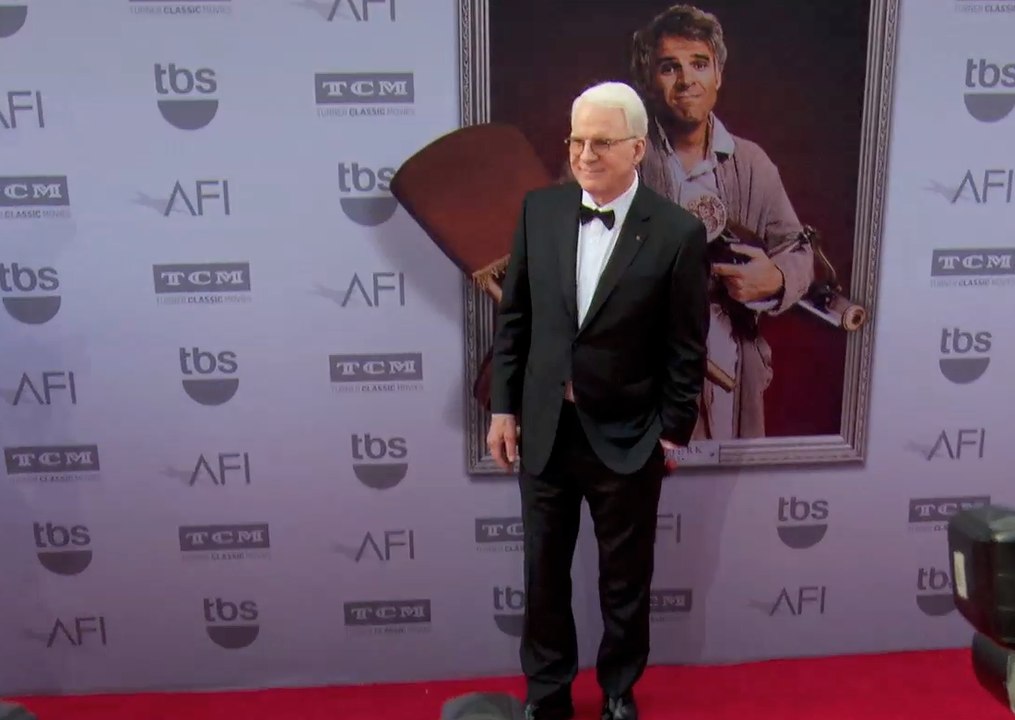 Exclu Vidéo : Jack Black, Tina Fey, Steve Carell... ils rendent hommage à leur célèbre ami Steve Martin