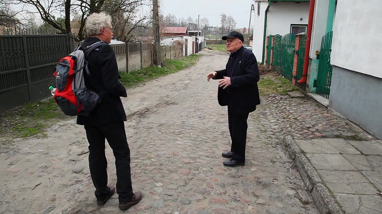 Der Dachdecker von Birkenau Trailer DF